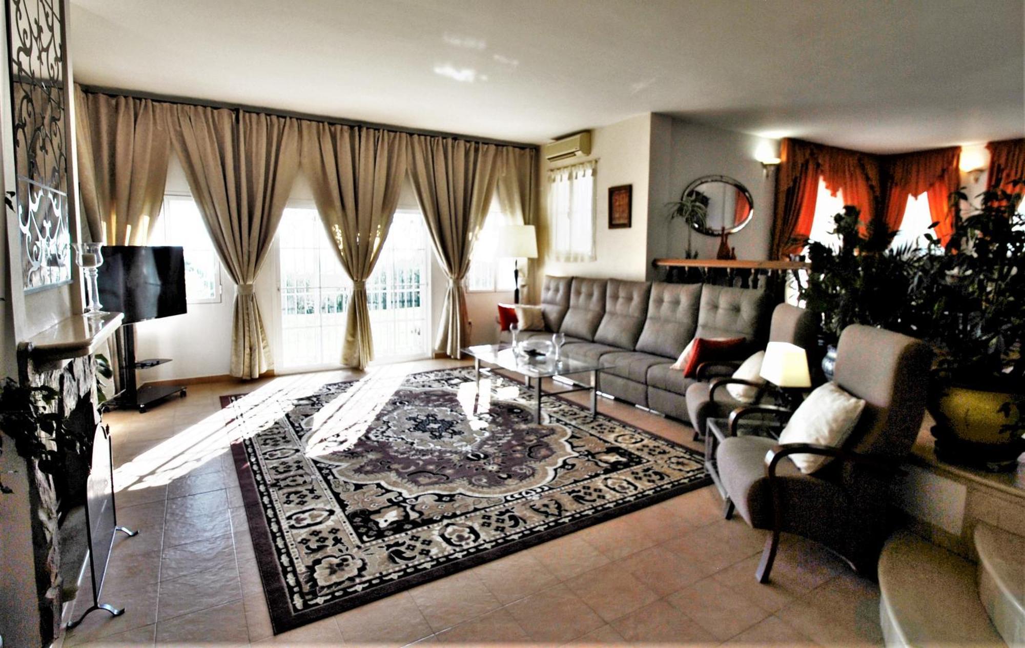 Holiday Villa In 10 Min From Fuengirola Beach With Sea Views Pool Bbq Parking Wifi Aircon Big Garden Mijas Eksteriør billede