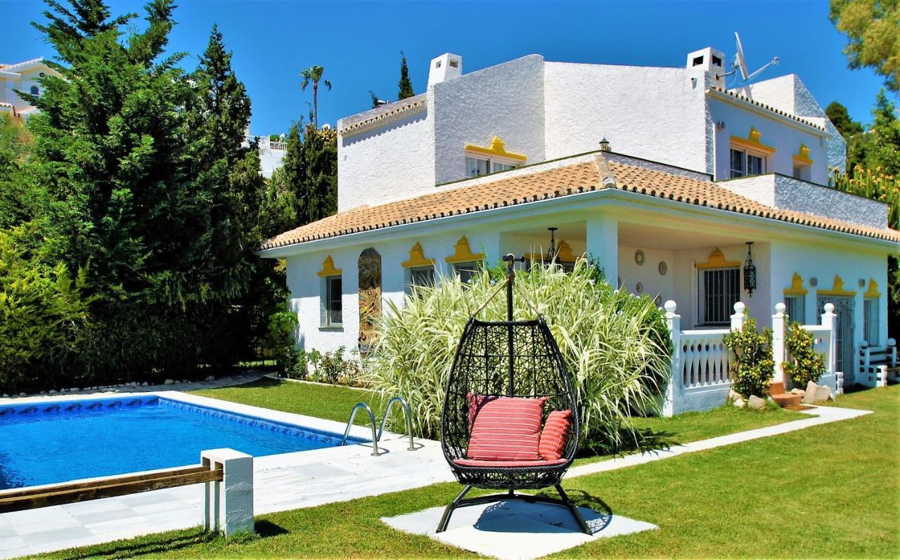 Holiday Villa In 10 Min From Fuengirola Beach With Sea Views Pool Bbq Parking Wifi Aircon Big Garden Mijas Eksteriør billede